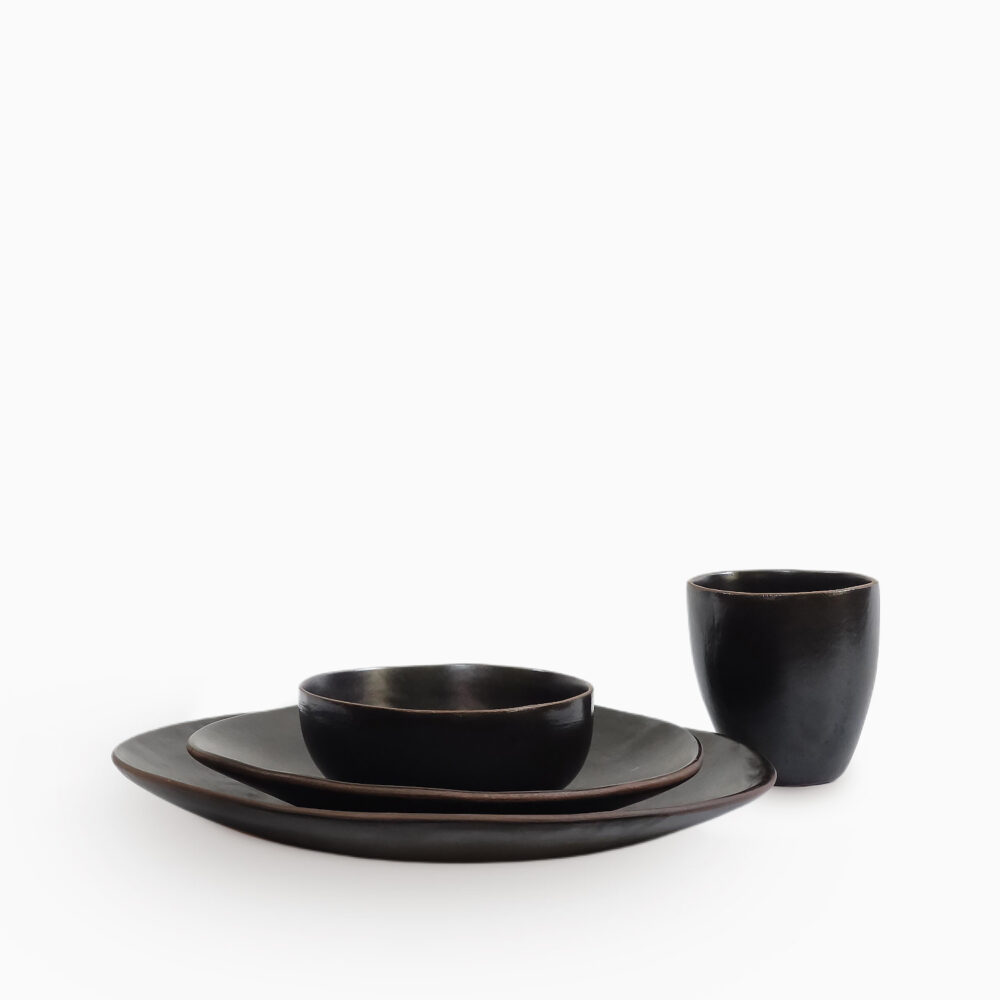 269000422E Dinnerware set Black Shady