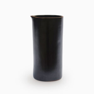 680802022E Jug 20 cm Black Shady