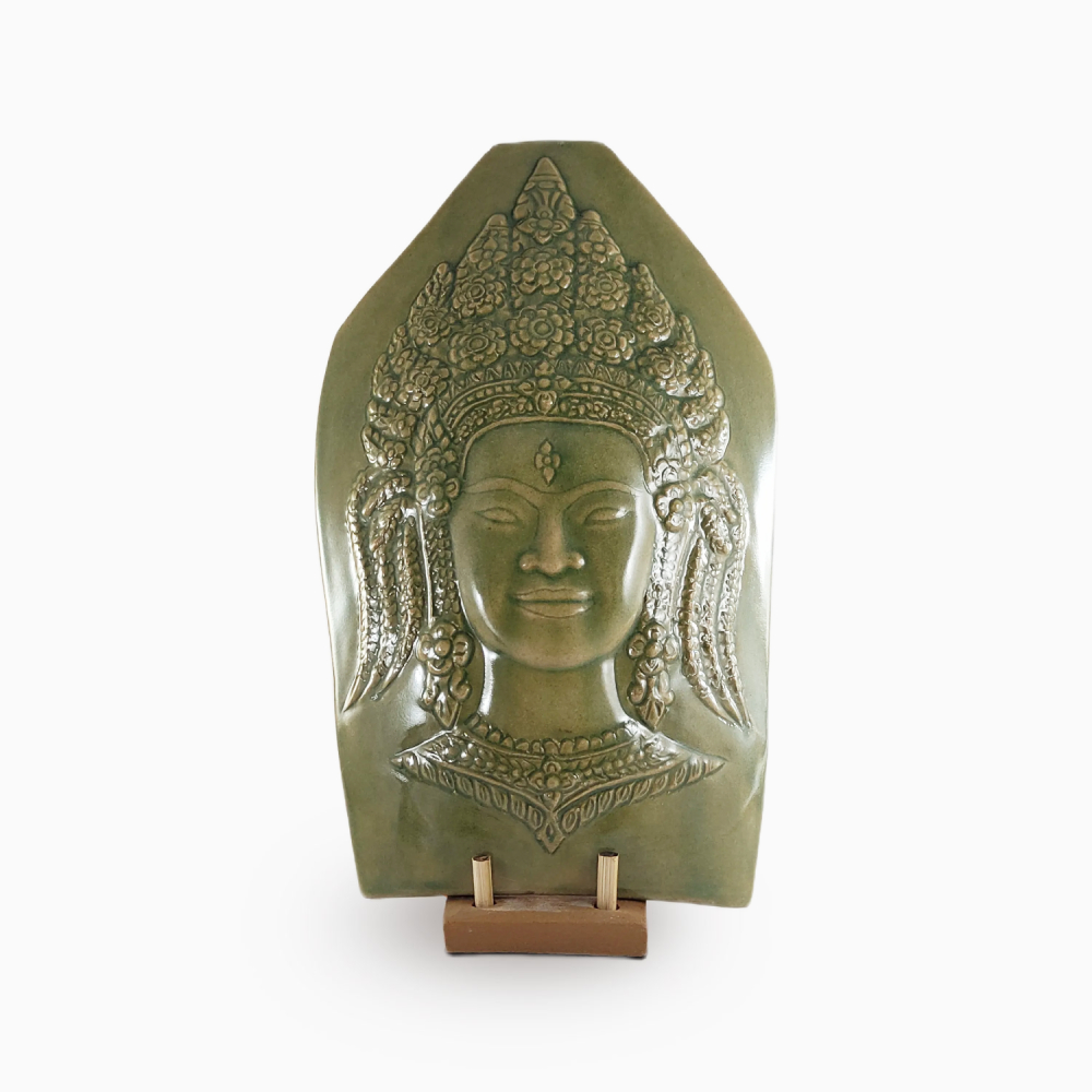 890802730 Apsara Face with stand Green
