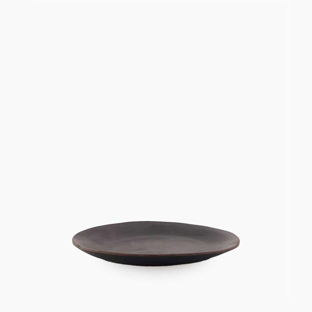 270101622E small plate saucer black shady