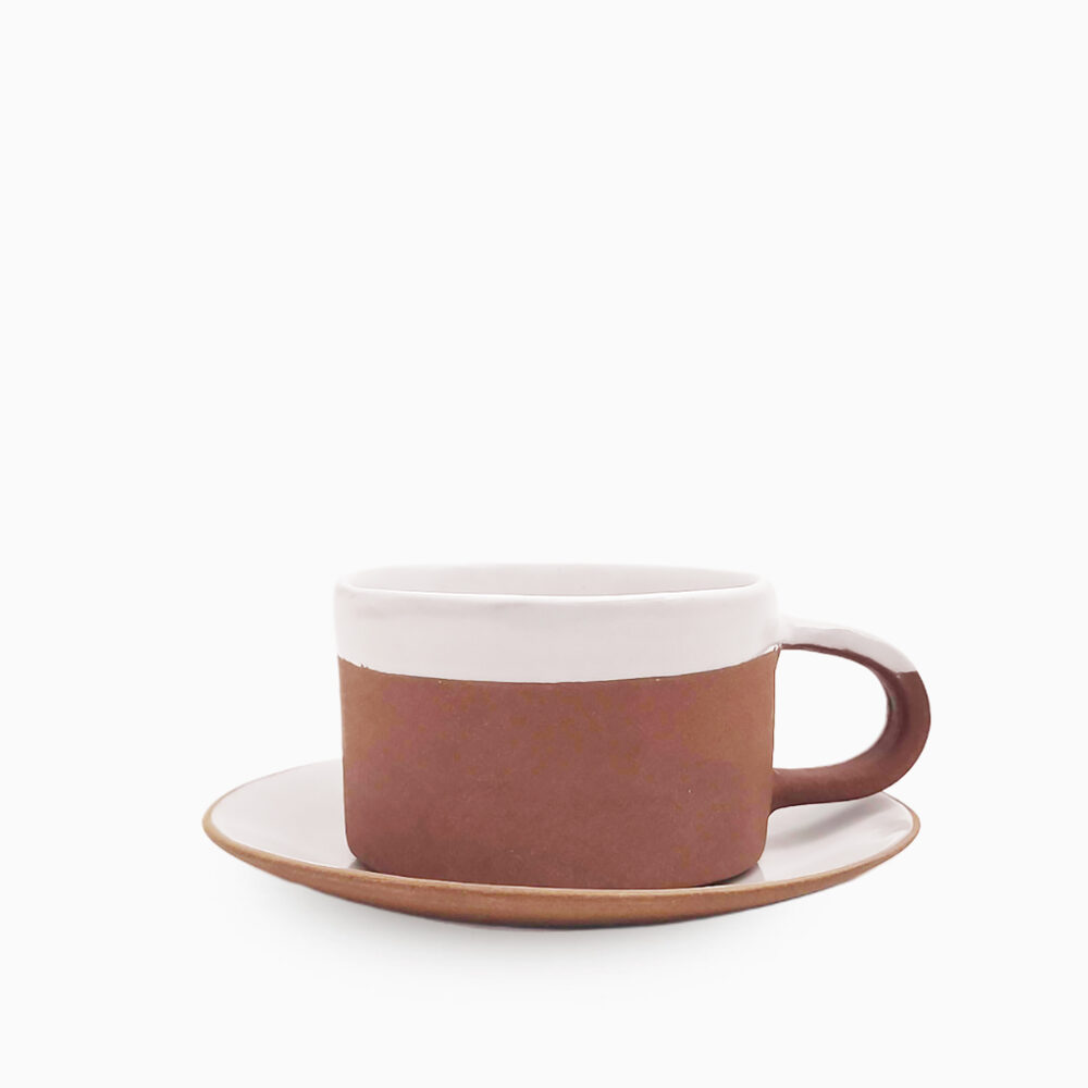 689041136 Large mug with saucer